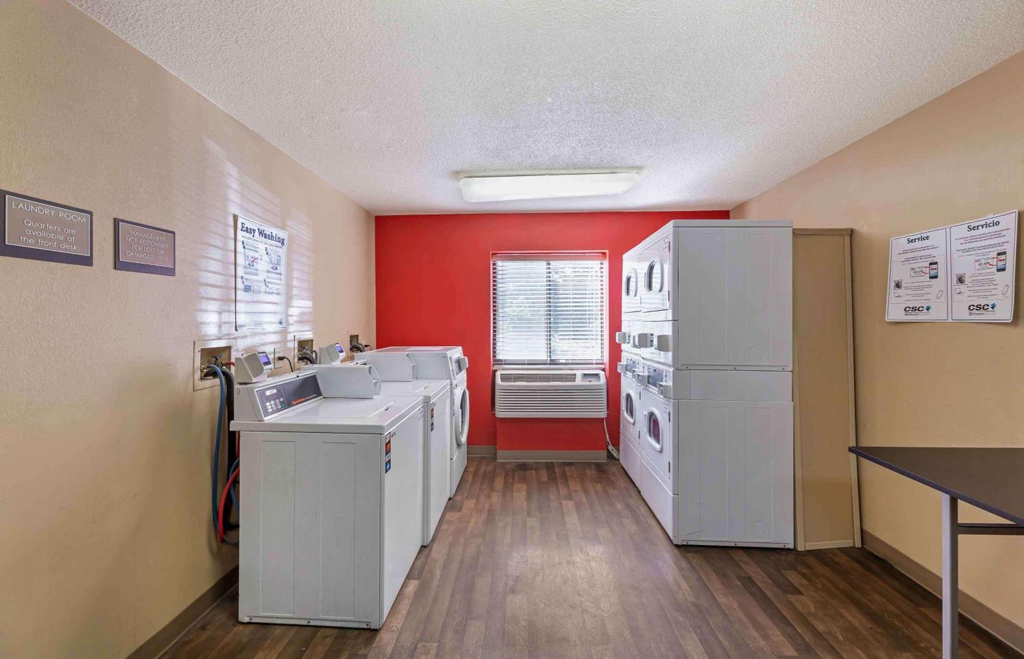 Extended Stay America Suites - Cleveland - Westlake Bagian luar foto