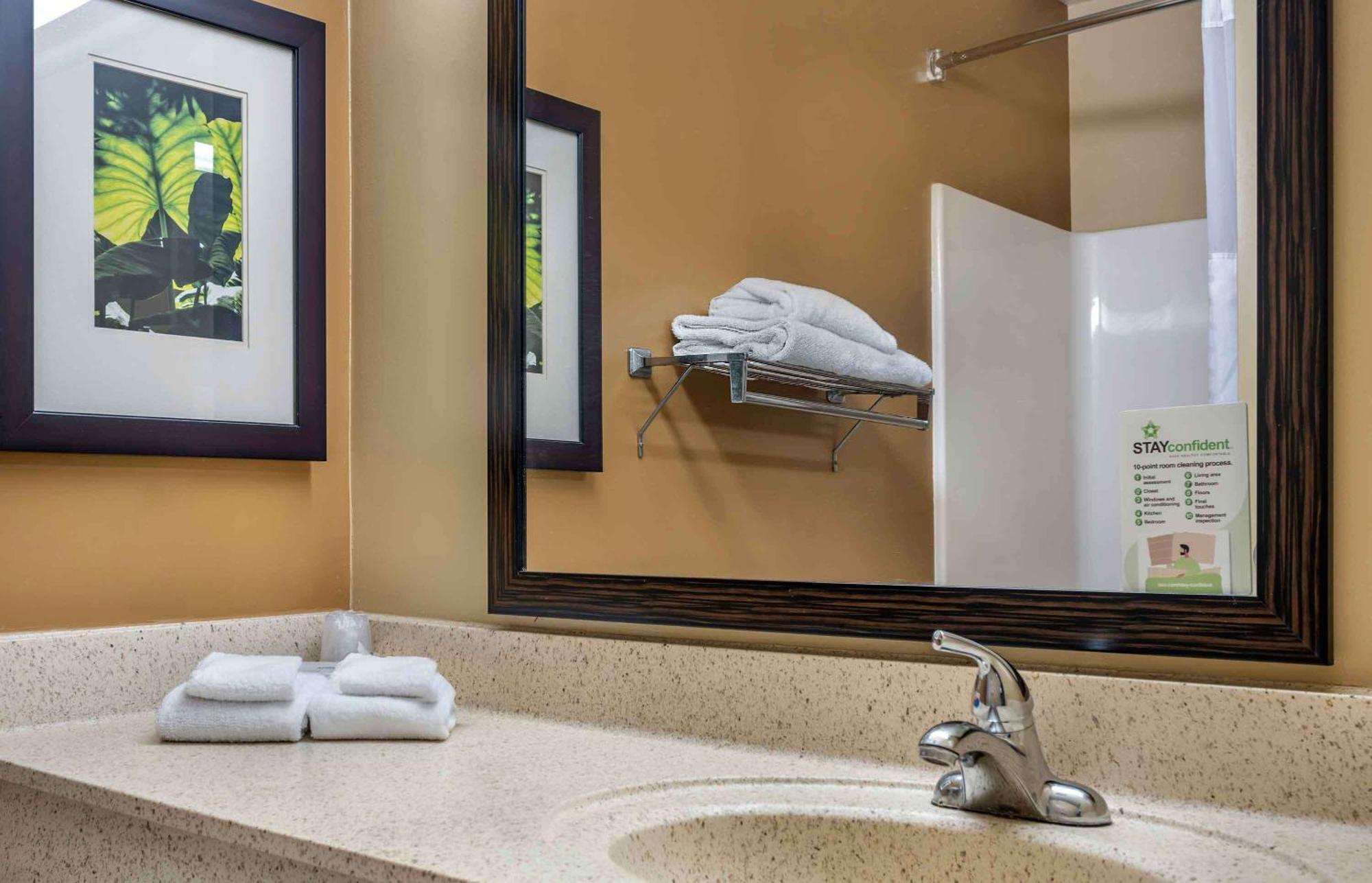 Extended Stay America Suites - Cleveland - Westlake Bagian luar foto