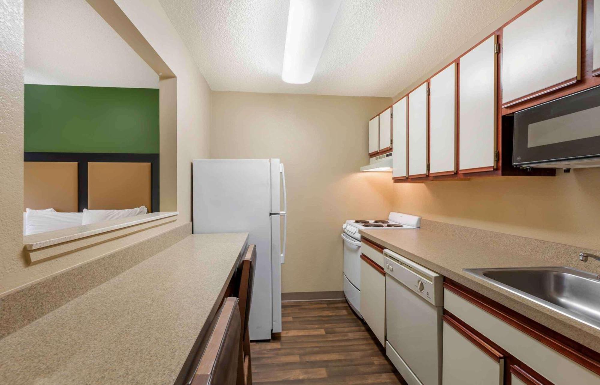Extended Stay America Suites - Cleveland - Westlake Bagian luar foto