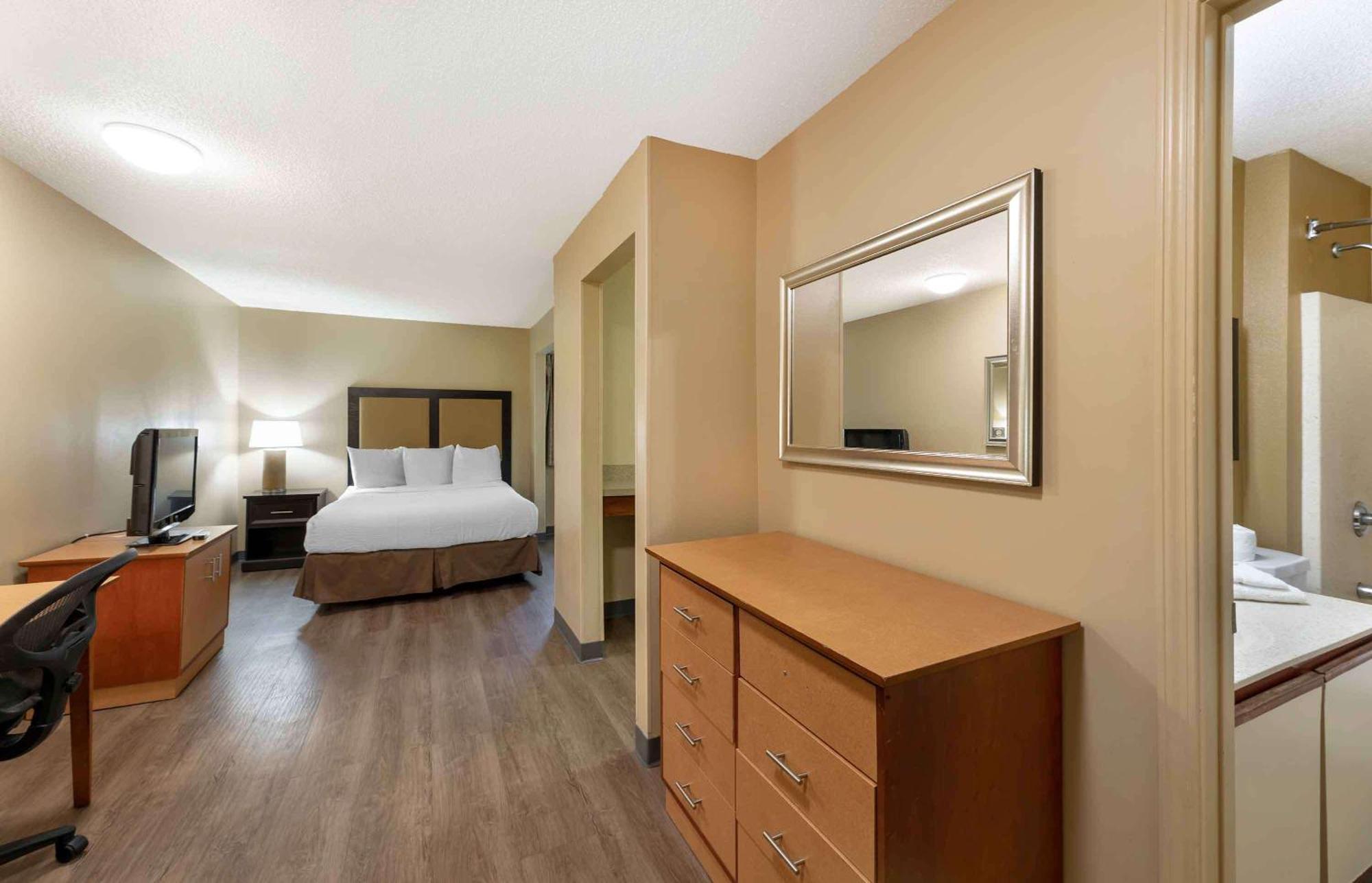 Extended Stay America Suites - Cleveland - Westlake Bagian luar foto
