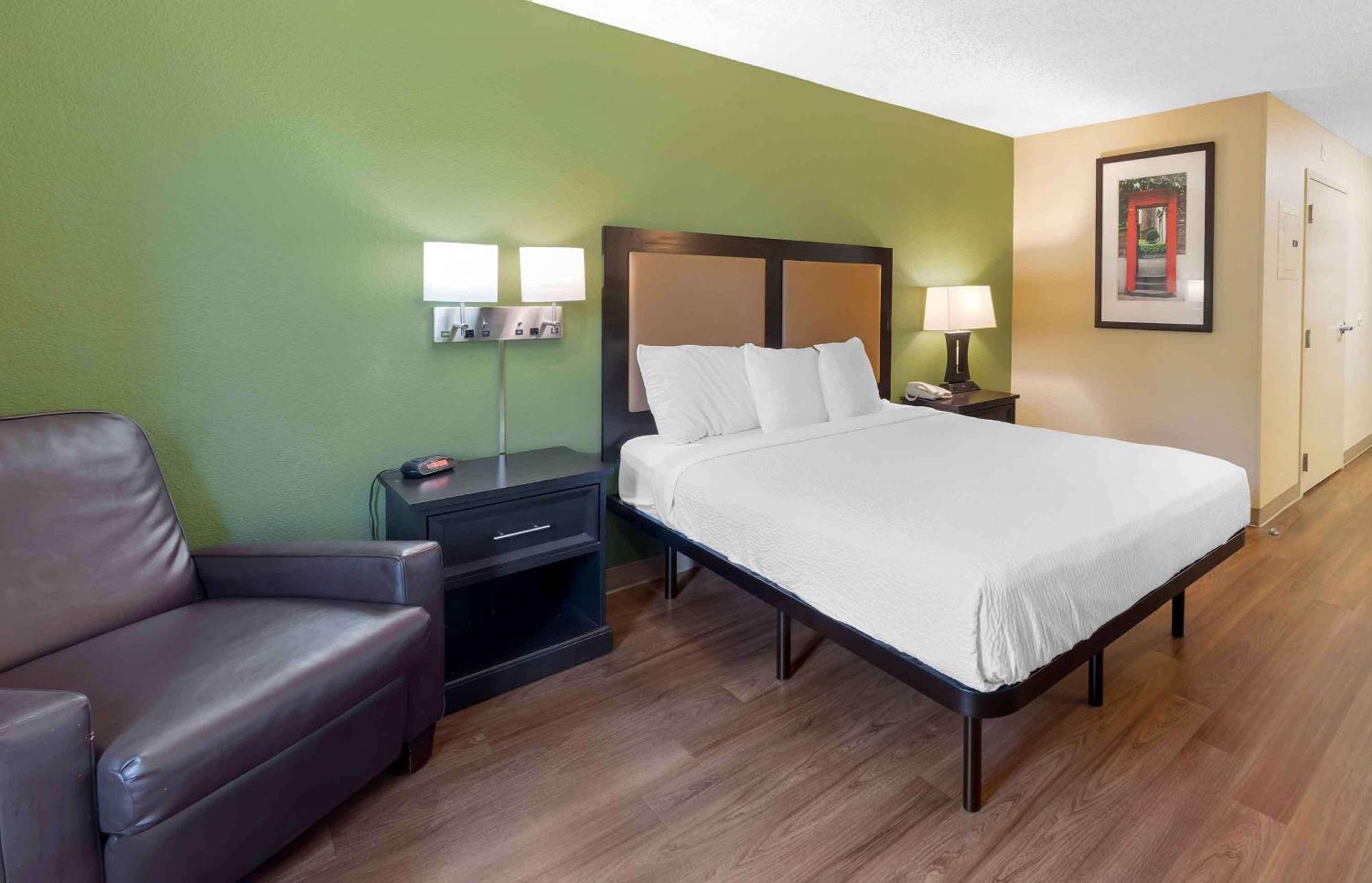 Extended Stay America Suites - Cleveland - Westlake Bagian luar foto