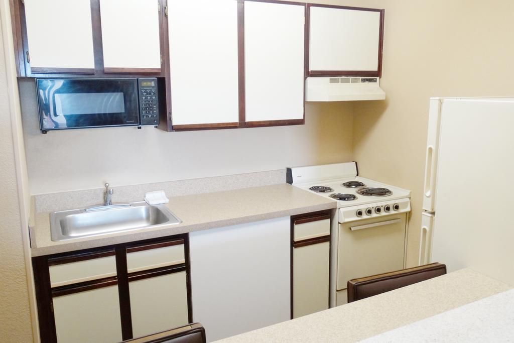 Extended Stay America Suites - Cleveland - Westlake Bagian luar foto